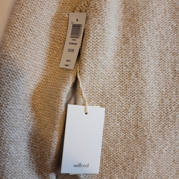 Aritzia Wilfred Atwood Sweater - Picture 2 of 2